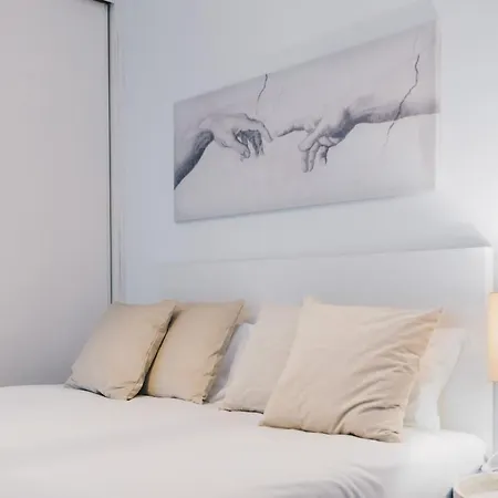 Udaberri By People *